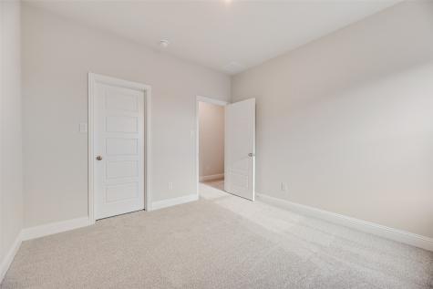 1025 Canoe Way Crowley TX 76036