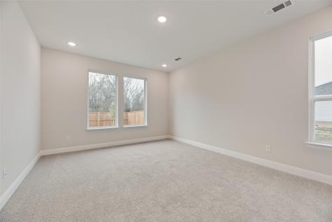 1025 Canoe Way Crowley TX 76036