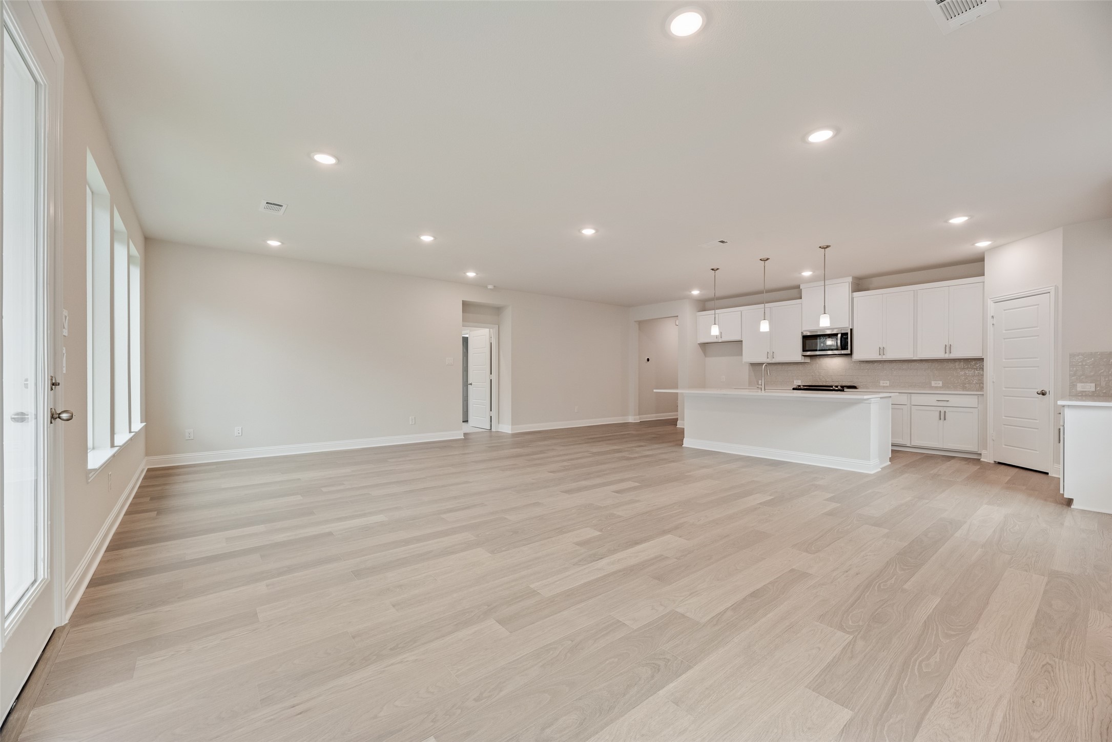 1025 Canoe Way Crowley TX 76036