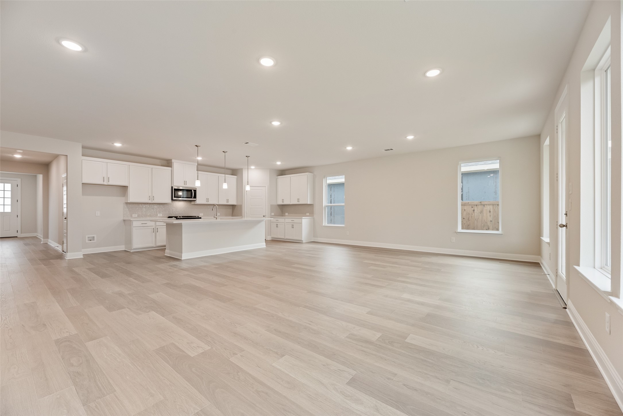 1025 Canoe Way Crowley TX 76036