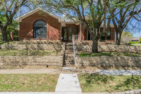 1721 Knob Hill Drive Garland TX 75043