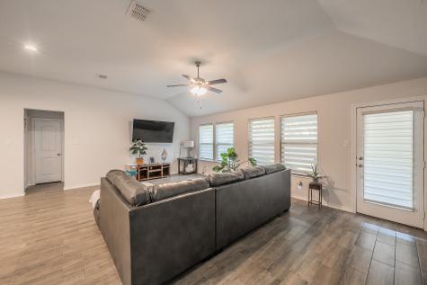 9916 Mescalbean Boulevard Fort Worth TX 76036