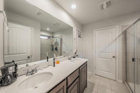 9916 Mescalbean Boulevard Fort Worth TX 76036