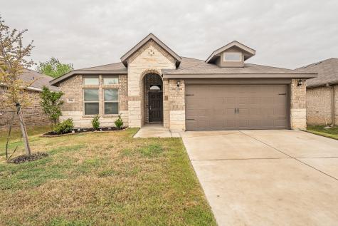 9916 Mescalbean Boulevard Fort Worth TX 76036