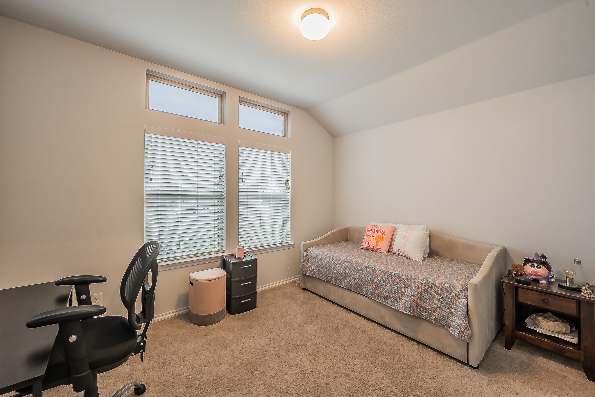9916 Mescalbean Boulevard Fort Worth TX 76036