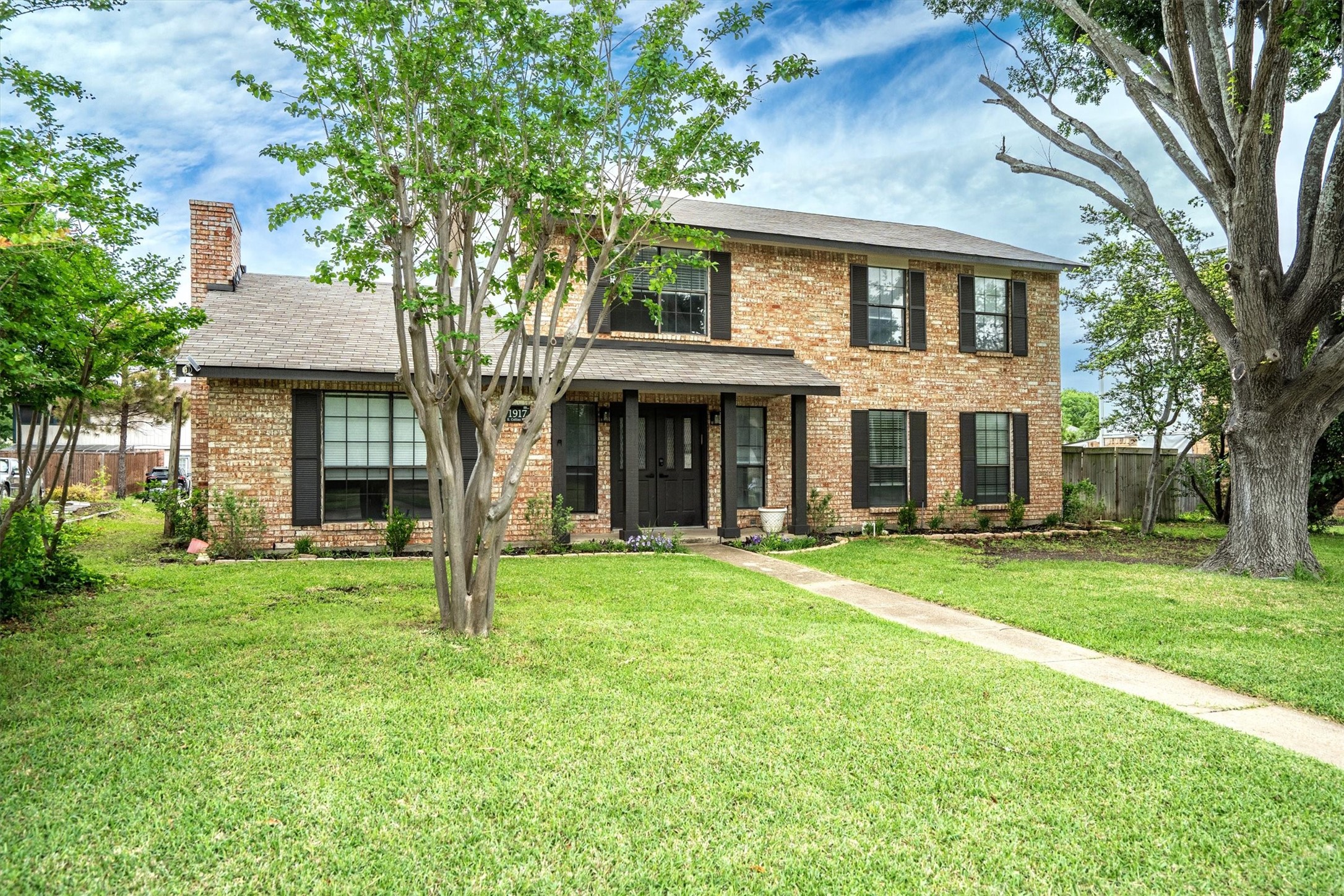 1917 E Collins Boulevard Richardson TX 75081
