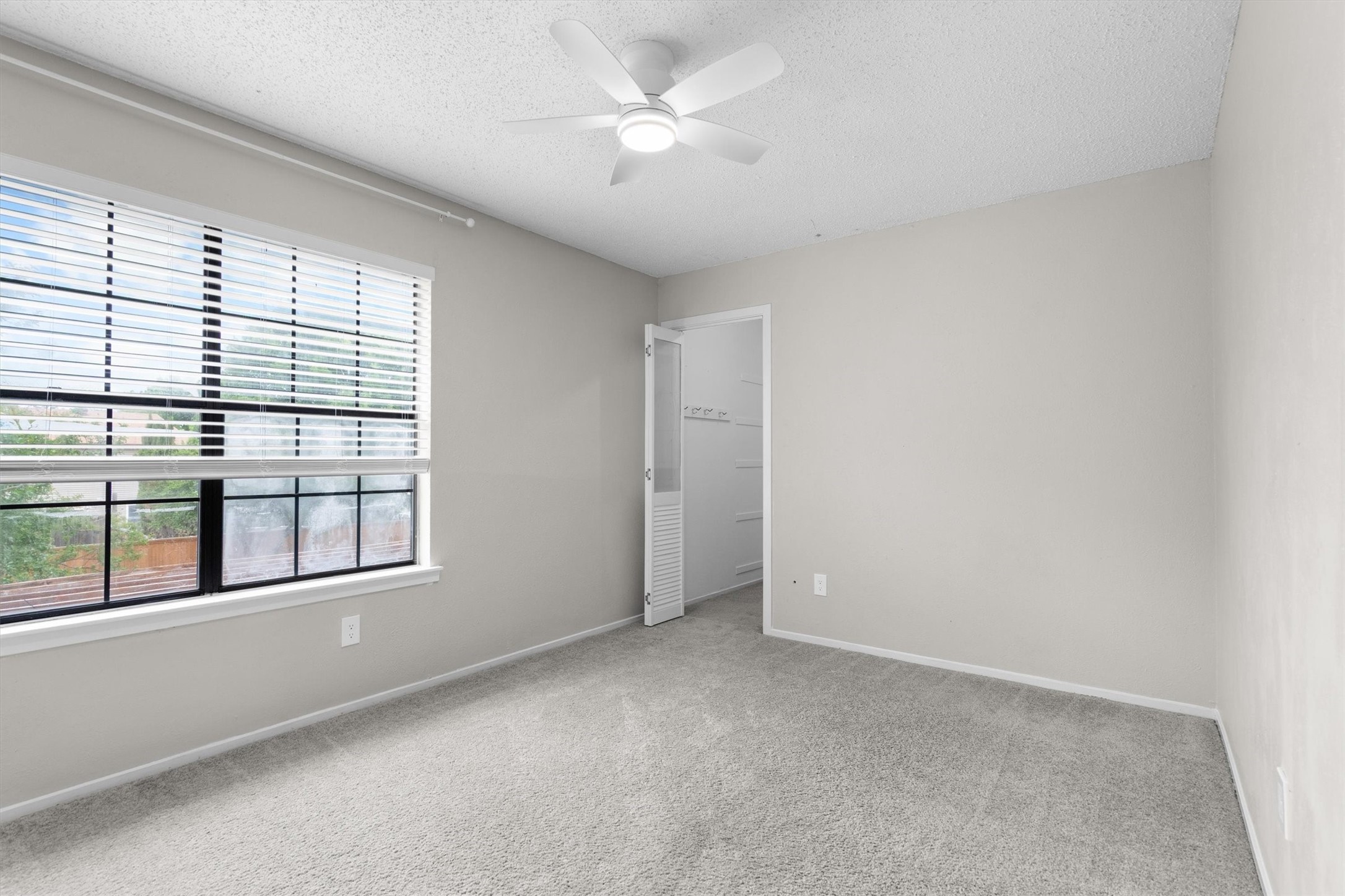 1917 E Collins Boulevard Richardson TX 75081