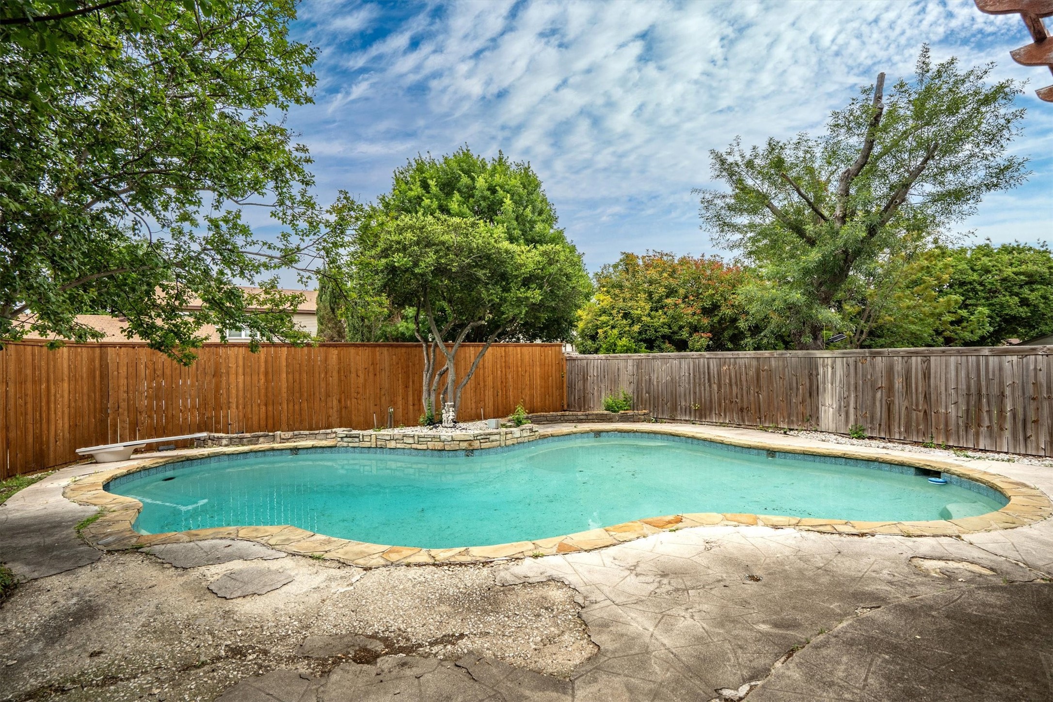 1917 E Collins Boulevard Richardson TX 75081