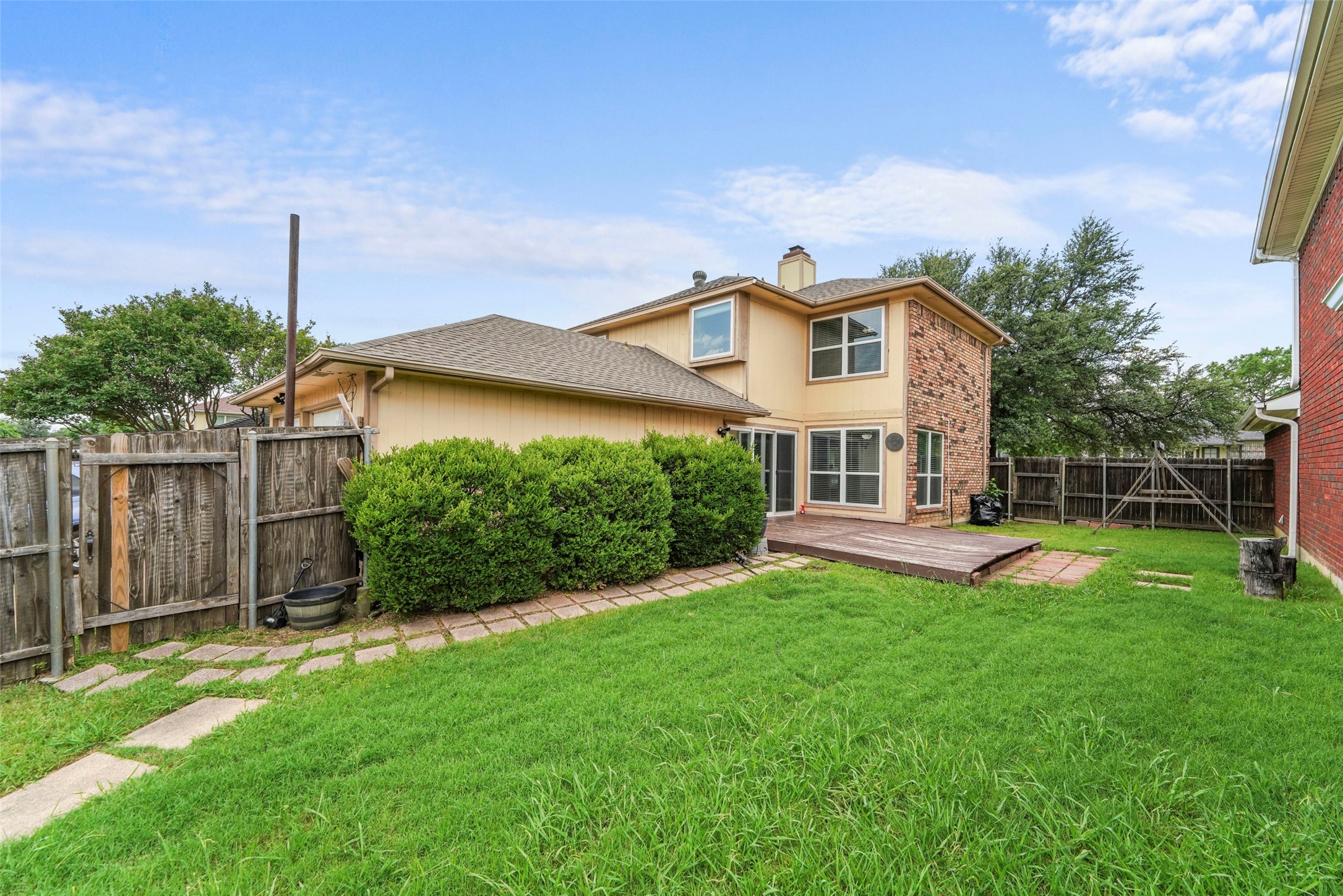 2924 Peninsula Way Carrollton TX 75007