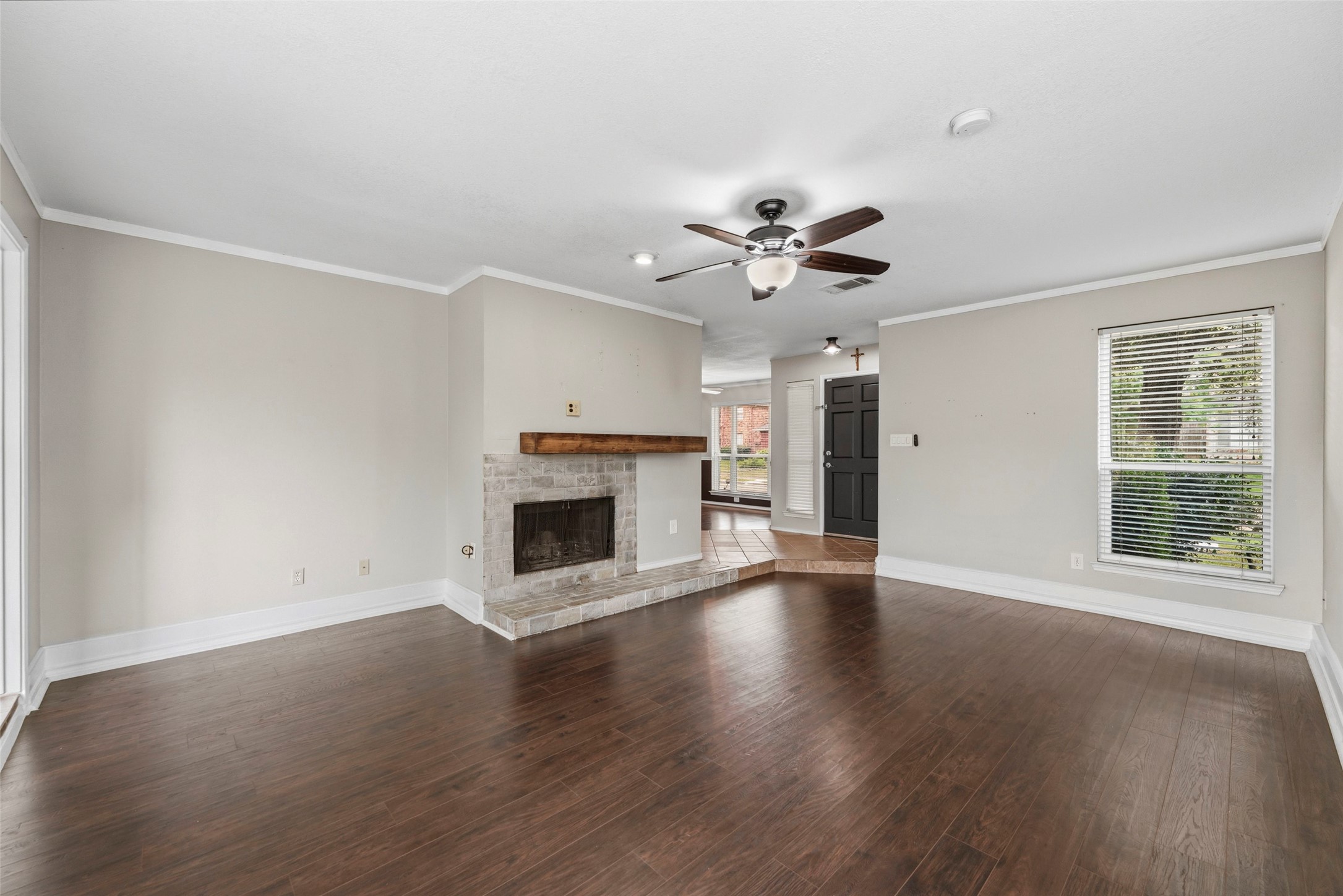 2924 Peninsula Way Carrollton TX 75007