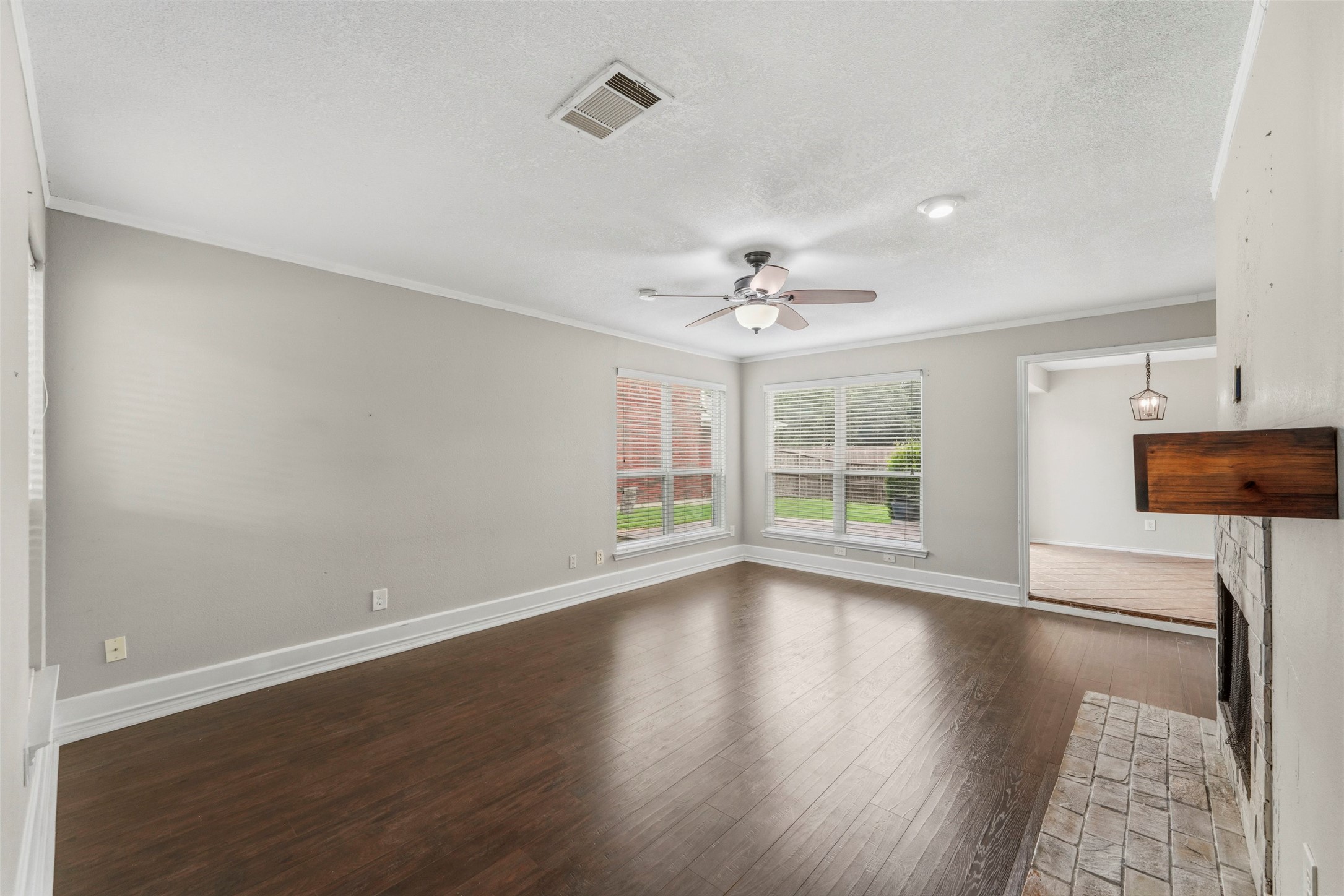 2924 Peninsula Way Carrollton TX 75007
