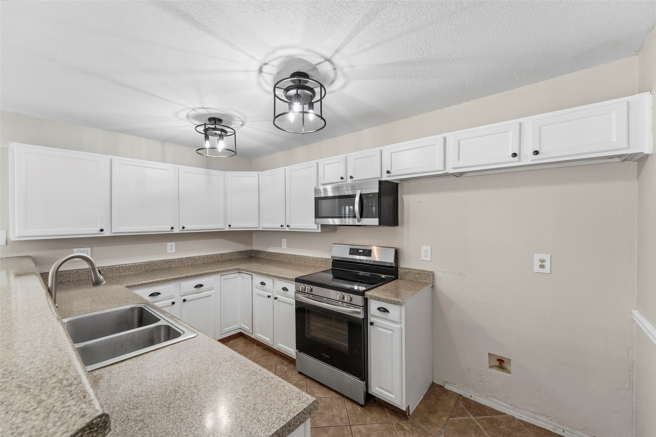 2924 Peninsula Way Carrollton TX 75007