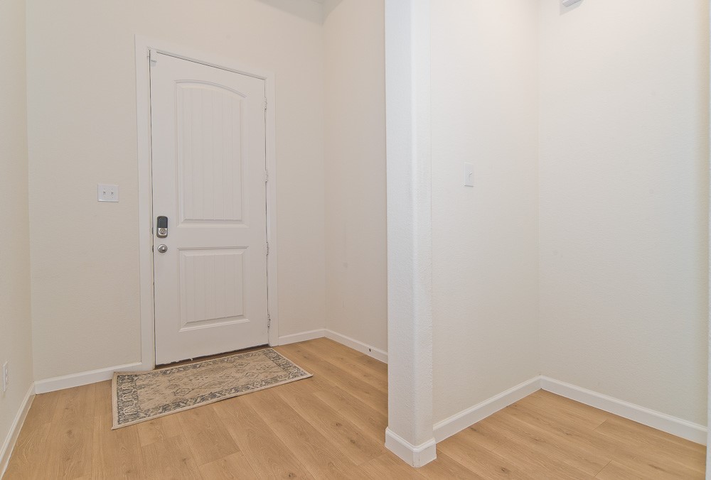 4742 Crestwood Drive Haltom City TX 76137