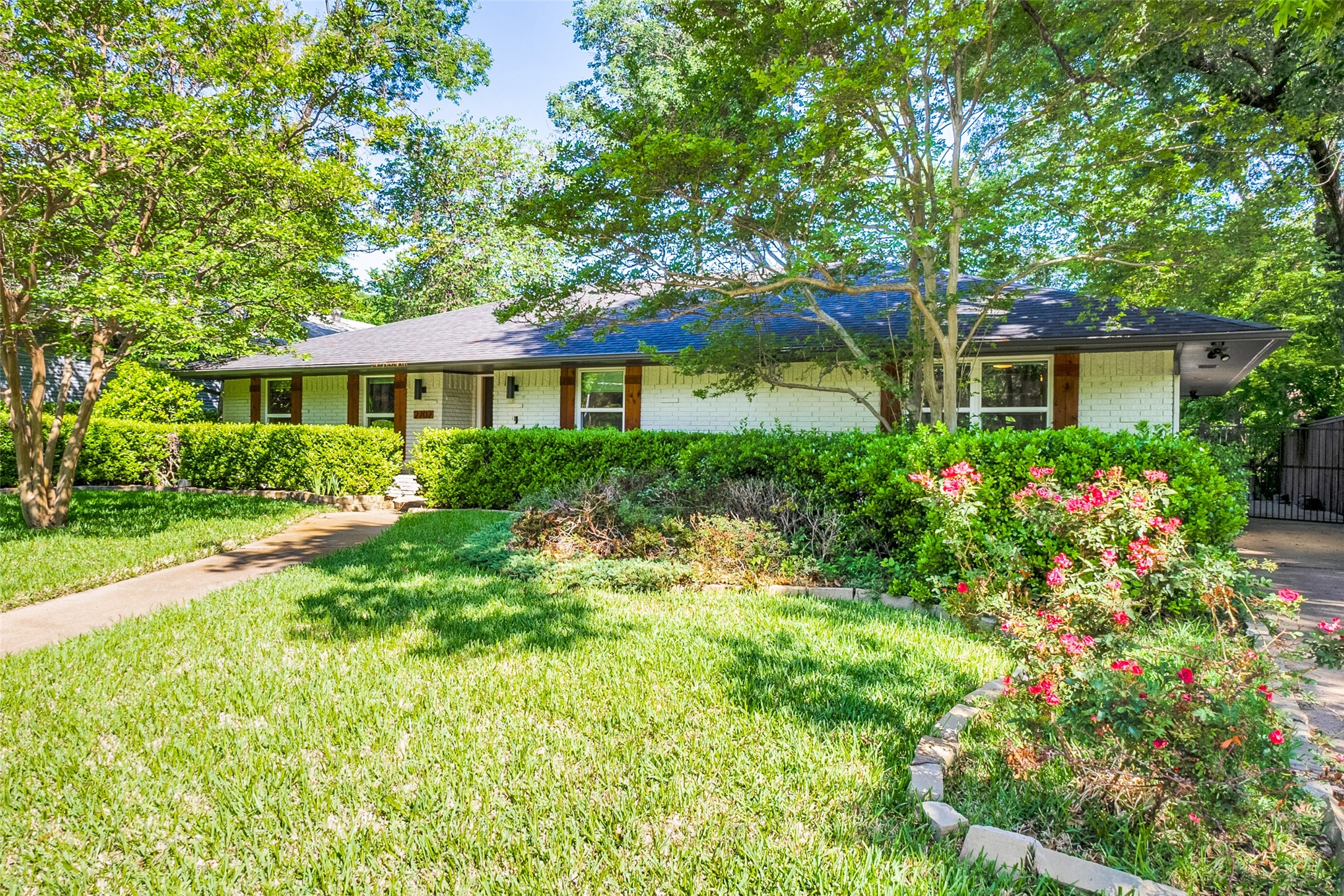 2702 Ripplewood Drive Dallas TX 75228