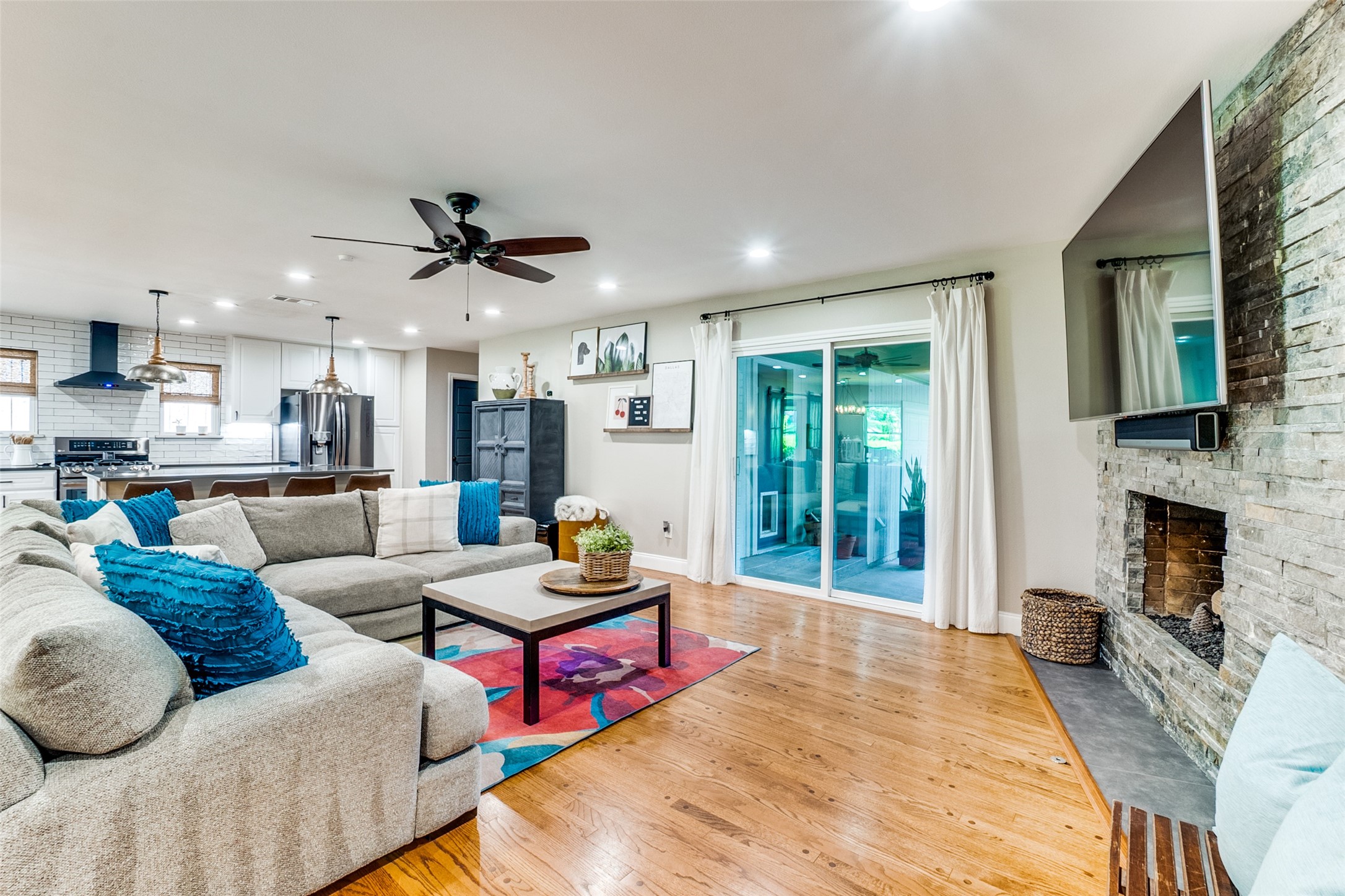 2702 Ripplewood Drive Dallas TX 75228