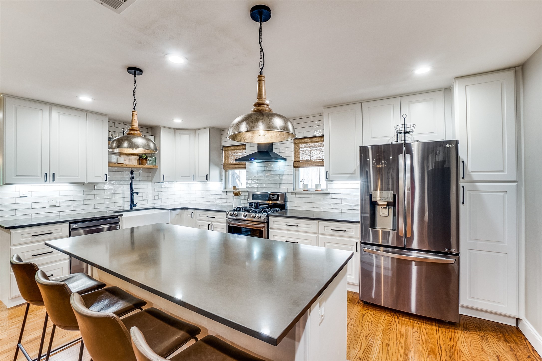 2702 Ripplewood Drive Dallas TX 75228