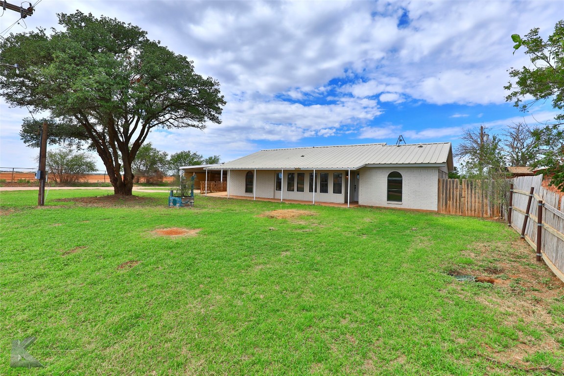 1790 County Road 460 Hawley TX 79525