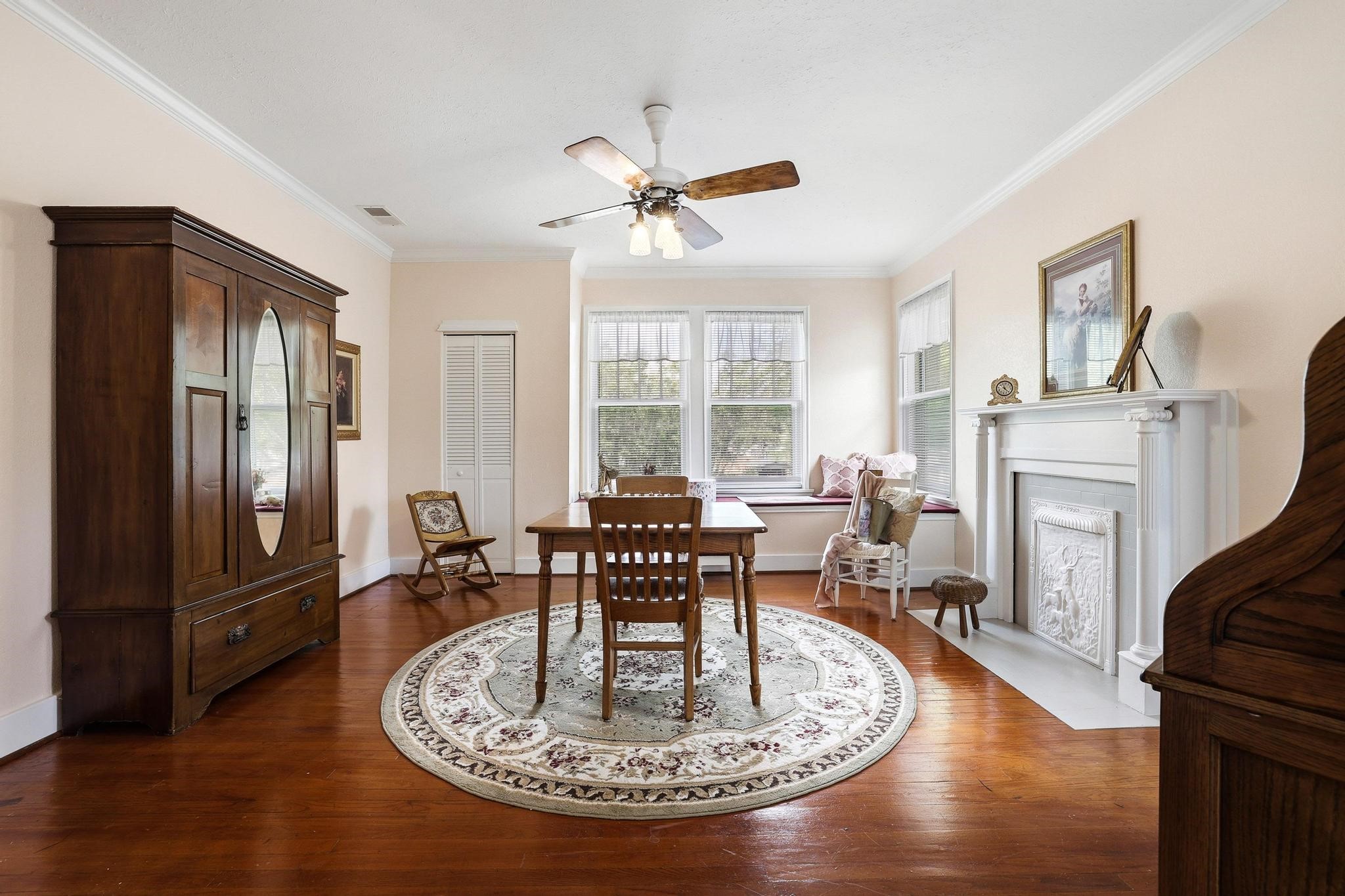 304 E 9th Street Bonham TX 75418