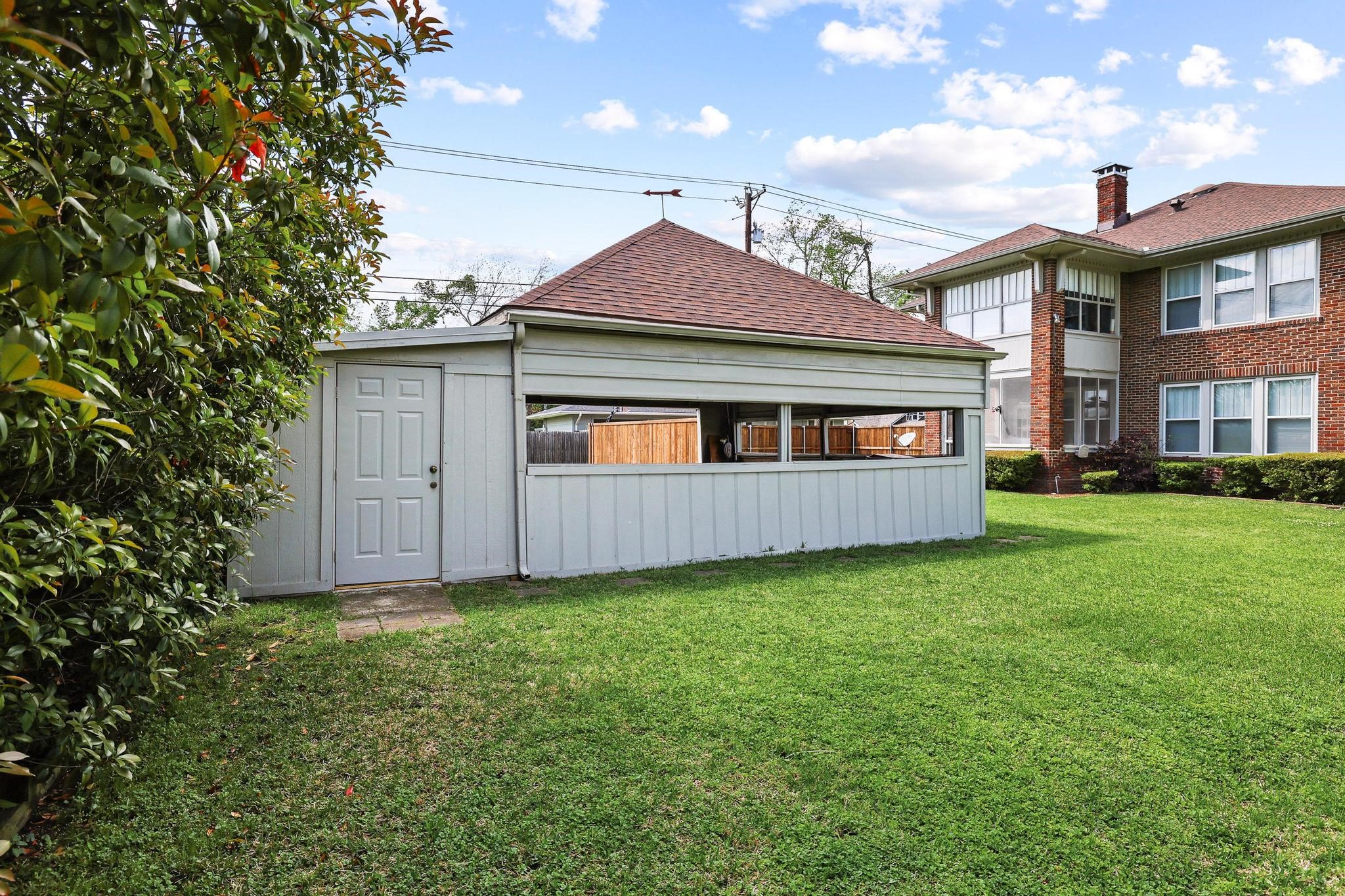 304 E 9th Street Bonham TX 75418
