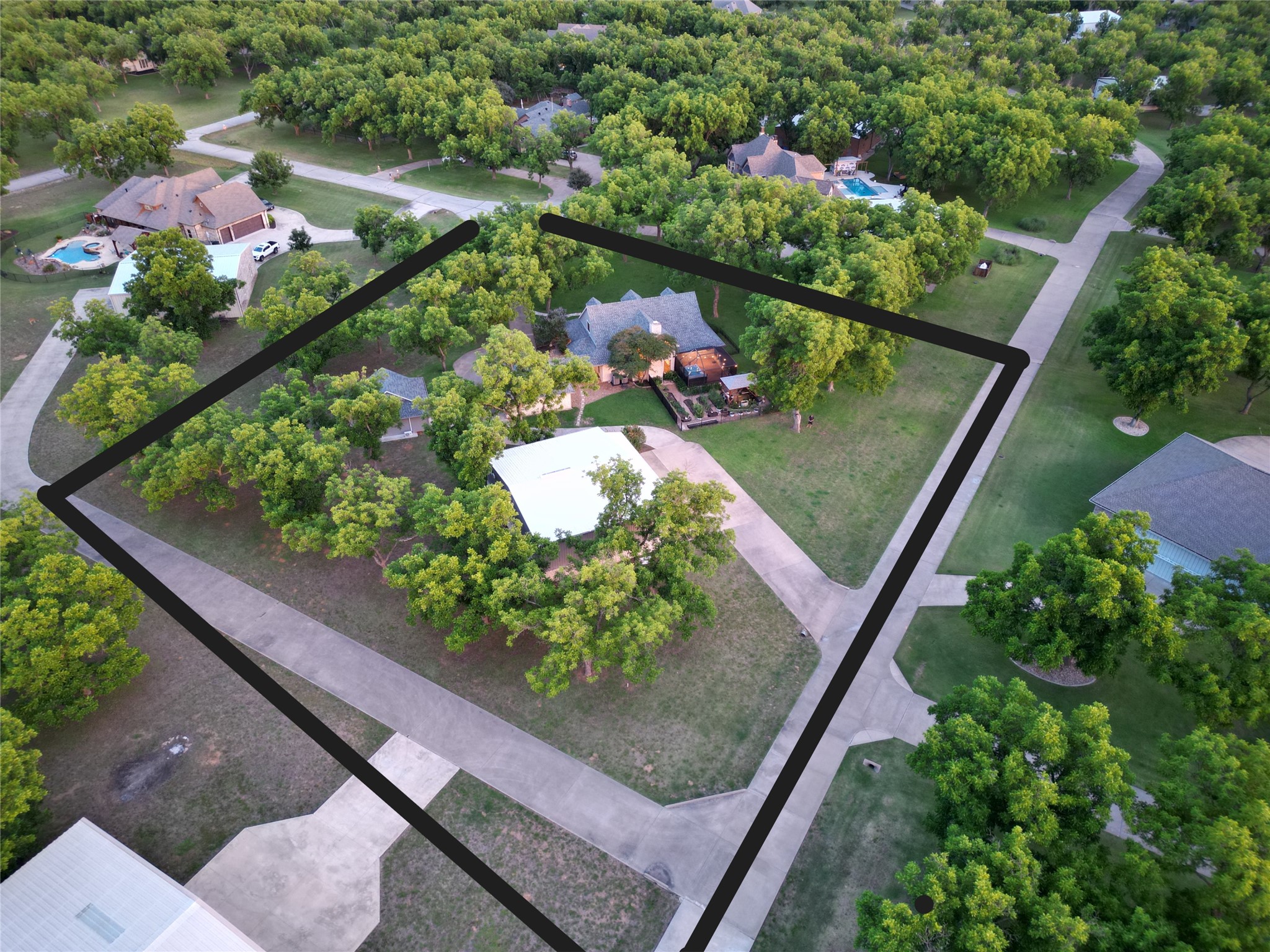 6405 Secretariat Court Granbury TX 76049