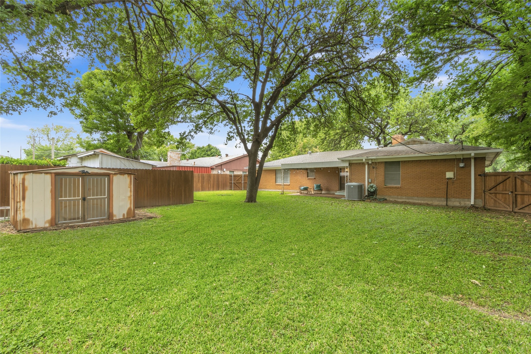 1508 Dory Lane Irving TX 75061