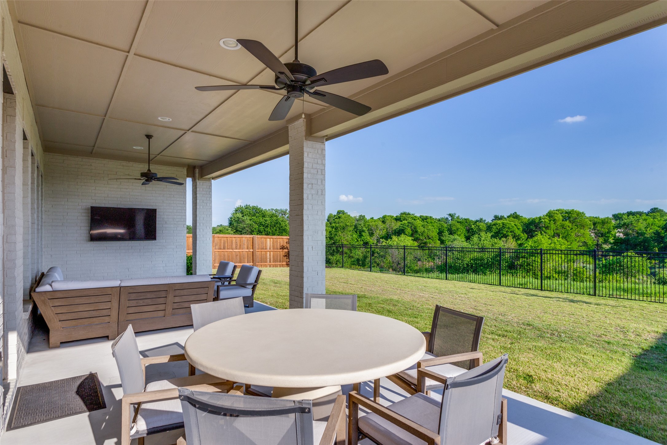 13221 Meadow Cross Drive Fort Worth TX 76008