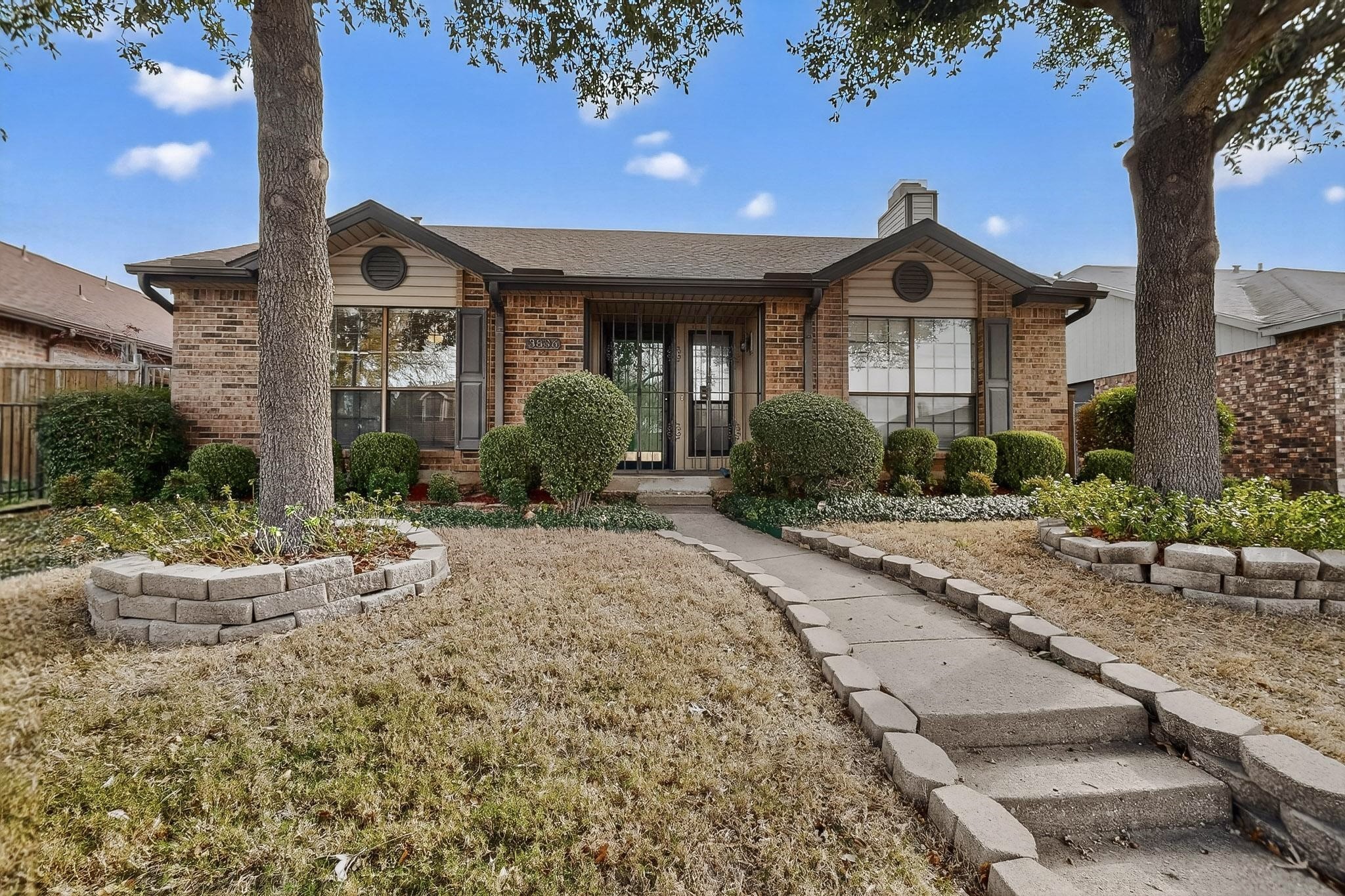 3836 O B Crowe Drive Dallas TX 75227