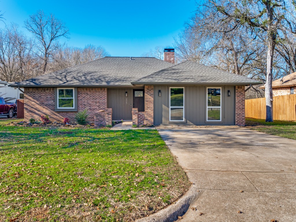 205 Laurel Street Mansfield TX 76063