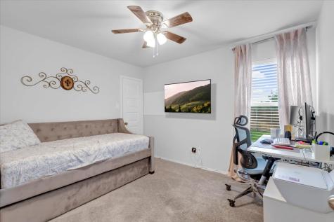 1200 Queens Brook Lane Fort Worth TX 76140