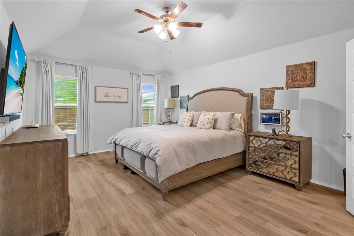 1200 Queens Brook Lane Fort Worth TX 76140