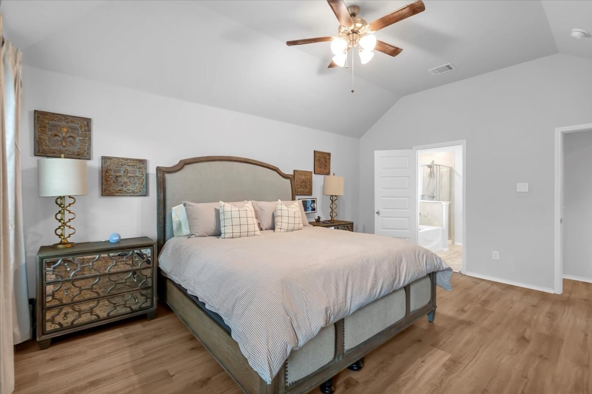 1200 Queens Brook Lane Fort Worth TX 76140
