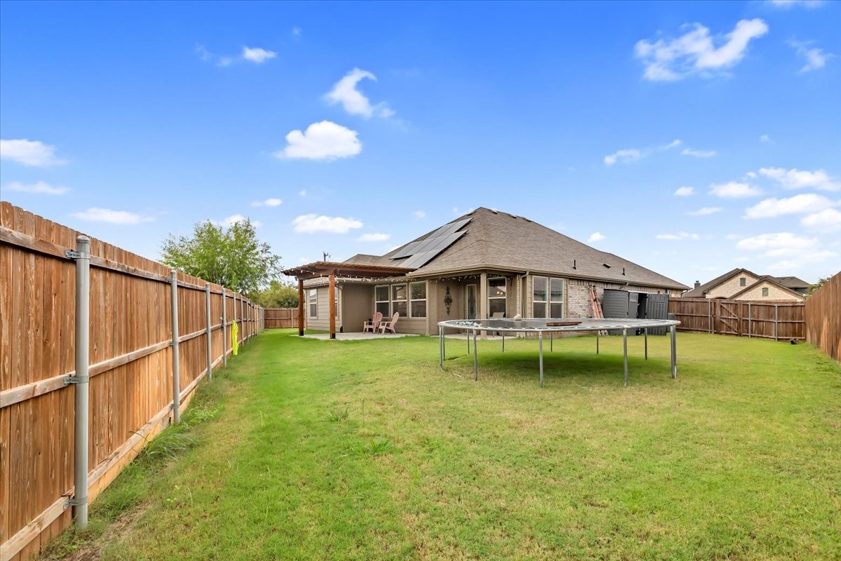 1200 Queens Brook Lane Fort Worth TX 76140