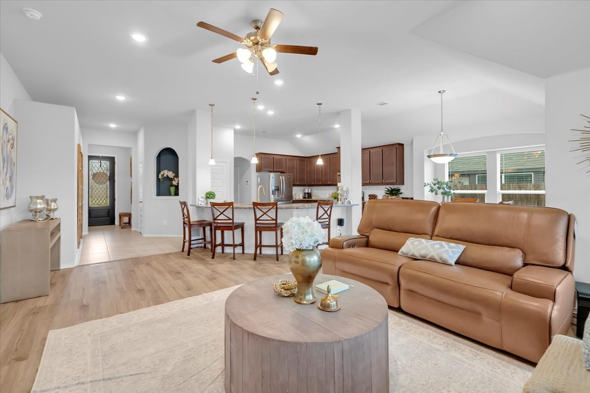 1200 Queens Brook Lane Fort Worth TX 76140