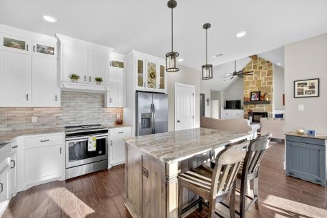 248 County Road 3451 Paradise TX 76073