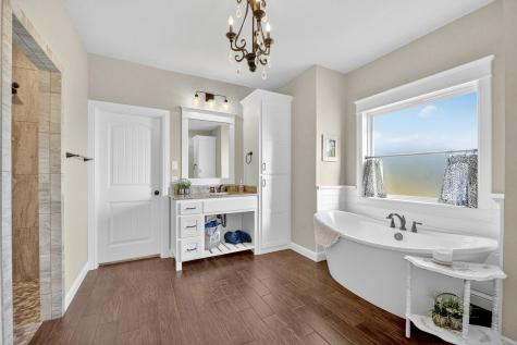 248 County Road 3451 Paradise TX 76073