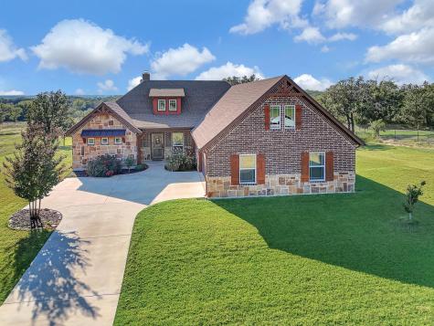 248 County Road 3451 Paradise TX 76073