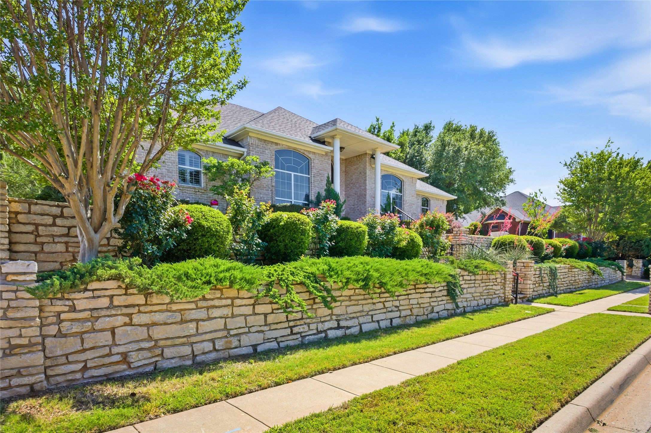1910 Maplewood Drive Weatherford TX 76087