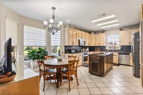 1910 Maplewood Drive Weatherford TX 76087