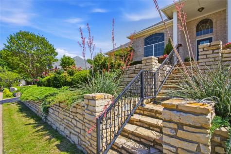 1910 Maplewood Drive Weatherford TX 76087