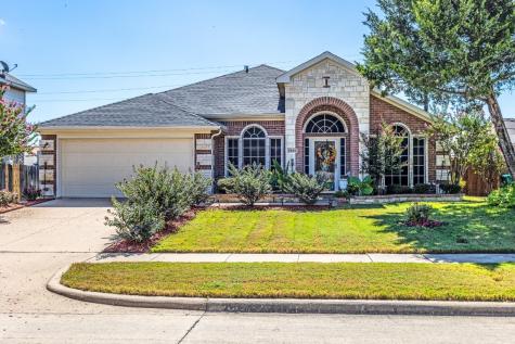 1359 Calvert Drive Cedar Hill TX 75104