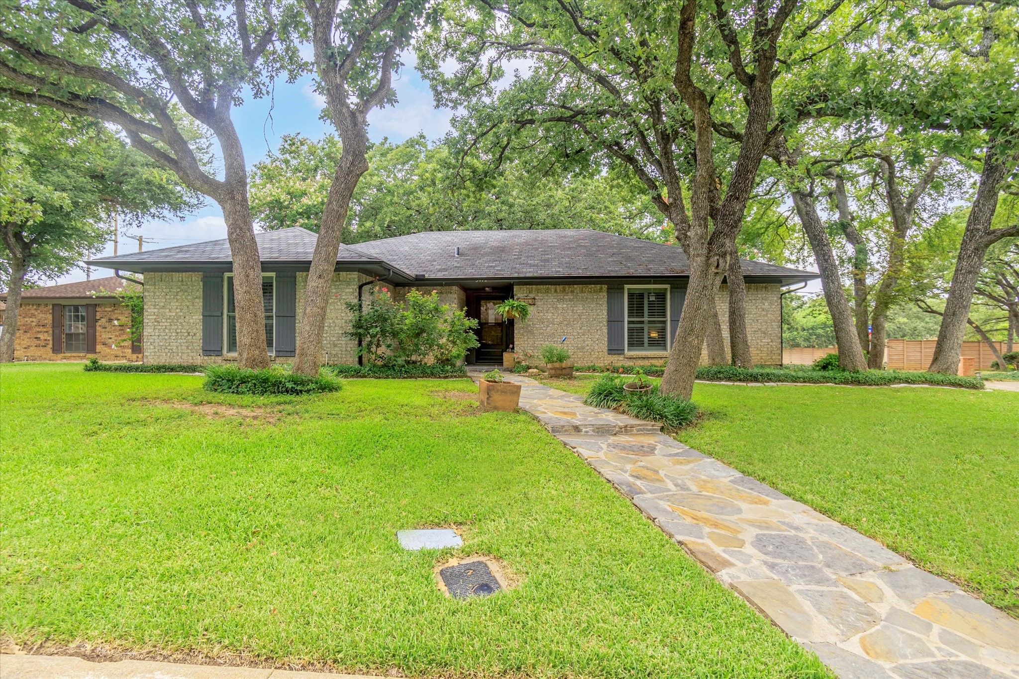 5412 Falcon Wood Court Arlington TX 76016