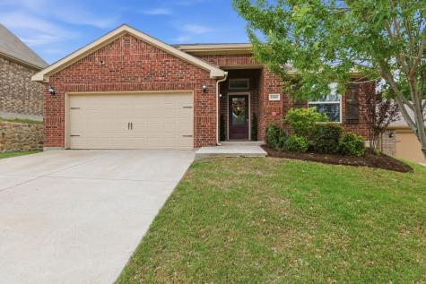 10809 Valor Trail Fort Worth TX 76108