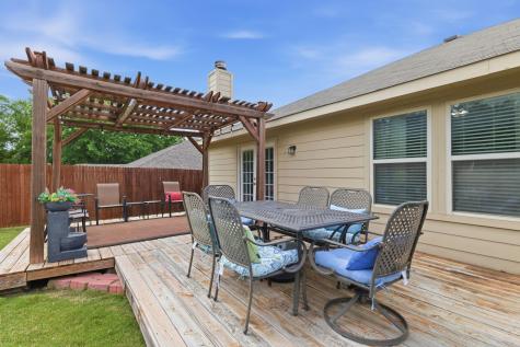 10809 Valor Trail Fort Worth TX 76108
