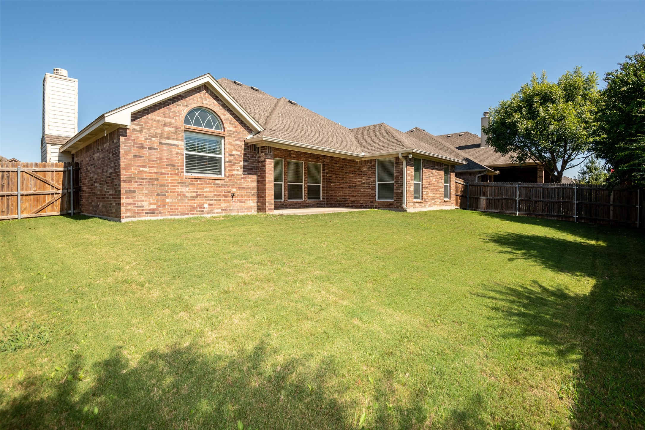 10913 Golfview Way Benbrook TX 76126