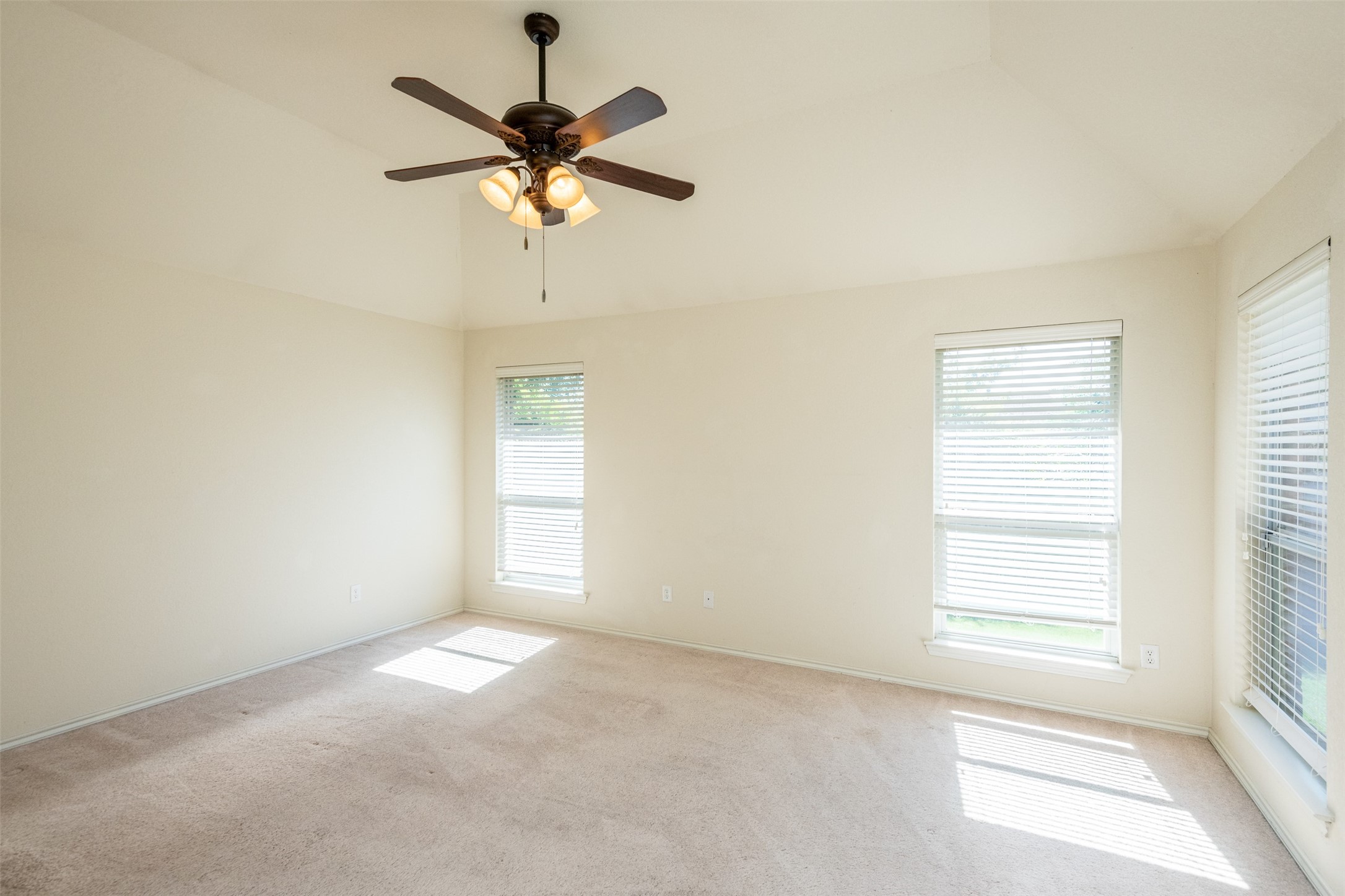 10913 Golfview Way Benbrook TX 76126
