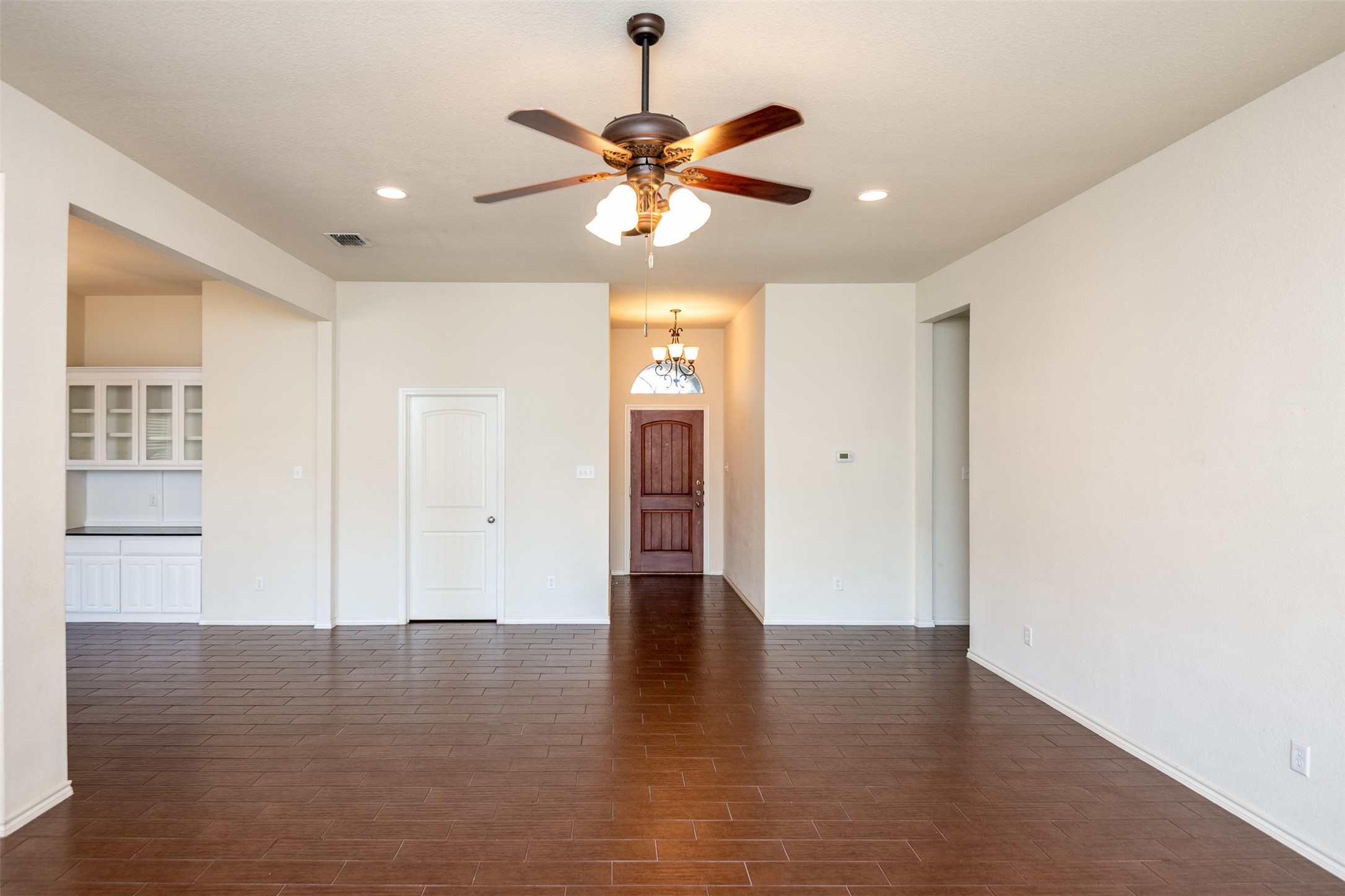 10913 Golfview Way Benbrook TX 76126