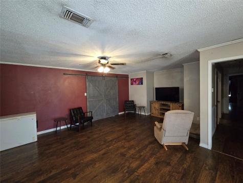 201 Robin Way Street Mount Vernon TX 75457