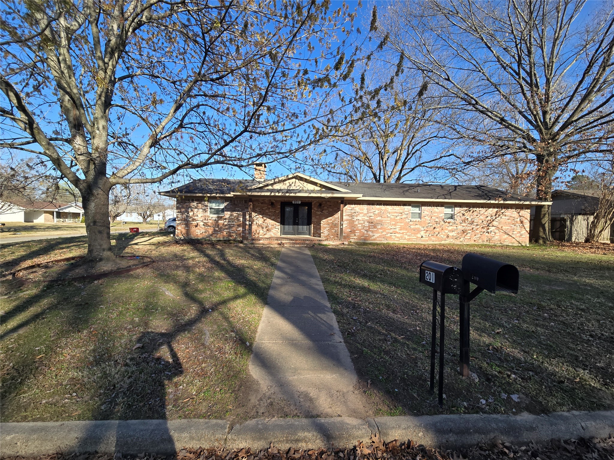 201 Robin Way Street Mount Vernon TX 75457