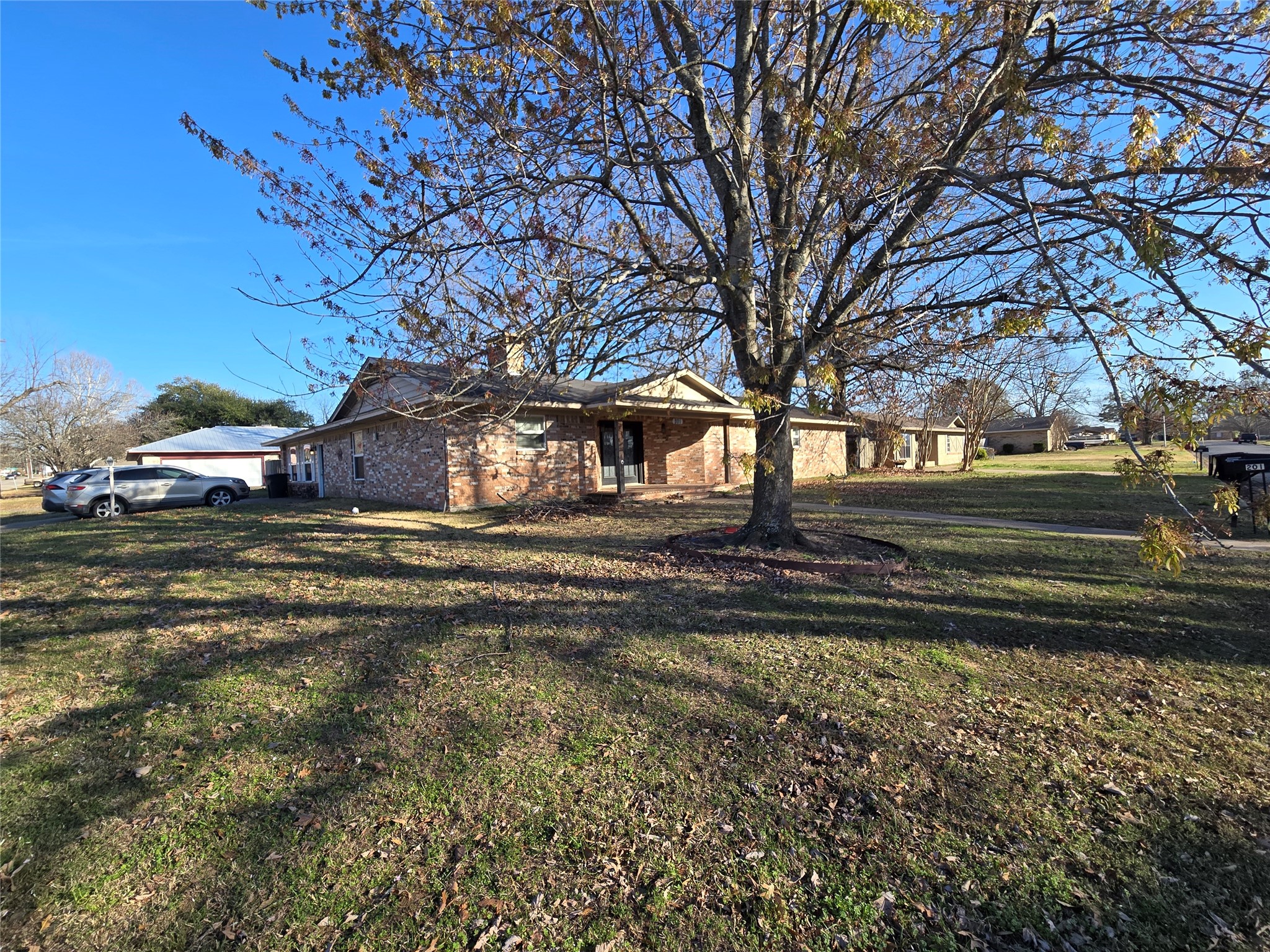 201 Robin Way Street Mount Vernon TX 75457
