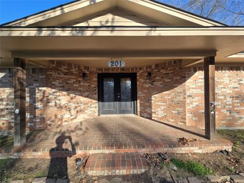 201 Robin Way Street Mount Vernon TX 75457